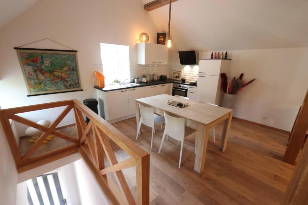 Loft A La Campagne/ 1Ere Occupation Appartement Visé Buitenkant foto